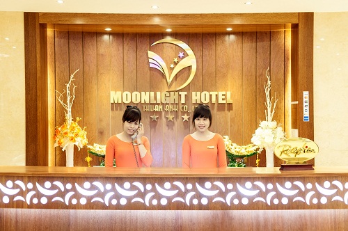 KHÁCH SẠN MOONLIGHT